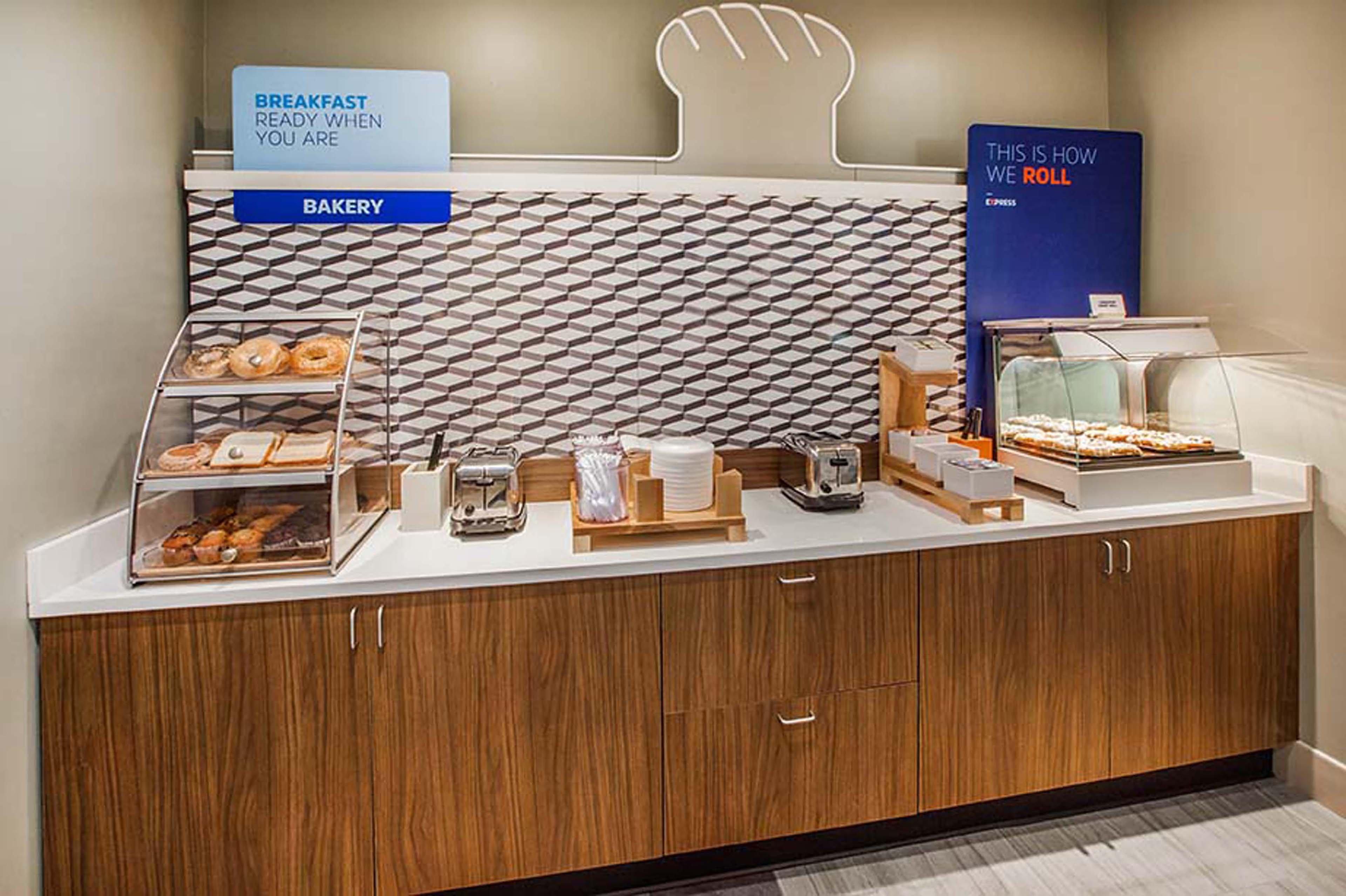 Holiday Inn Express & Suites - Nearest Universal Orlando By Ihg Exterior foto