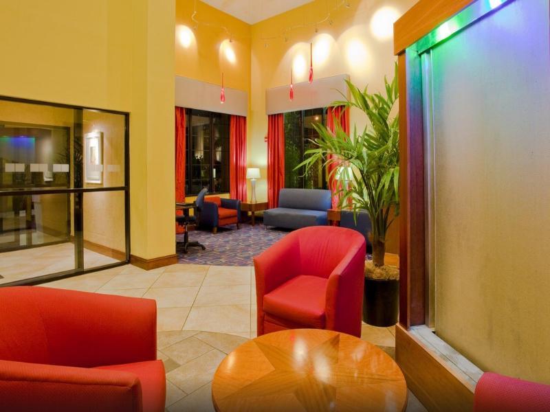 Holiday Inn Express & Suites - Nearest Universal Orlando By Ihg Exterior foto