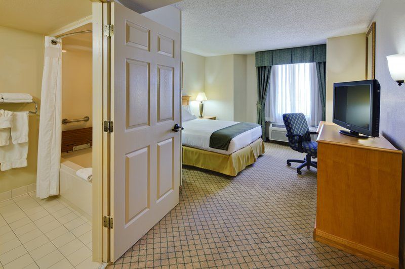 Holiday Inn Express & Suites - Nearest Universal Orlando By Ihg Exterior foto